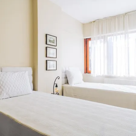Central Flat 3 Min To Metro And Citys Nisantasi Apartmán